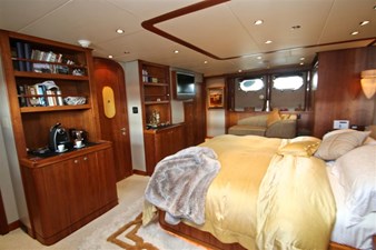 Impetus (Fractional) 18 Master Stateroom