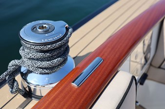 WELCOME 18 WELCOME: 2024 Leonardo Eagle 44 Primary Winch Detail