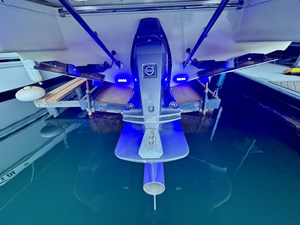 018 Chris-Craft Launch 27 Heritage Trim Edition Surf 83 