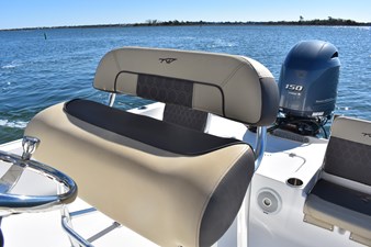 2019 22' Tidewater 2200 Carolina Bay 16 