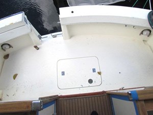 1982 Hatteras LRC Long Range Cruiser 14 15