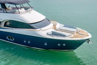 2012 Monte Carlo Yachts 65 MCY 31 32