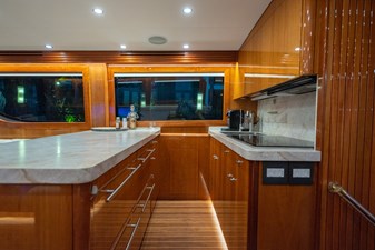 VENTURA 38 Galley, Spotless Clean 