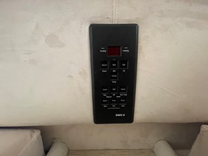 PRINCESS V52 30 Princess V52