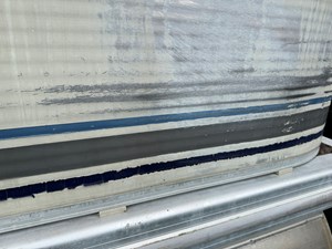 02 Bennington 257L Pontoon NLSQ 74 