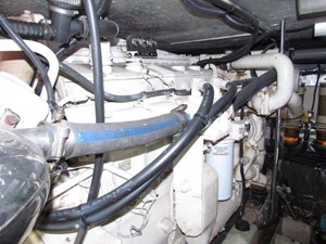 1996 Sea Ray 55 Sedan Bridge 22 23