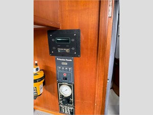 46' Hylas 2008 Center Cockpit 41 