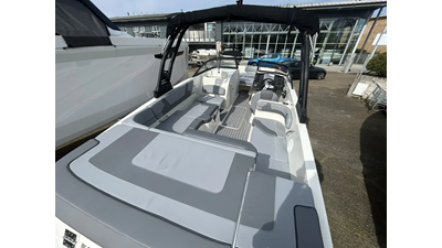 BAYLINER VR6 OB 2 