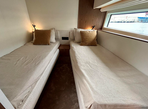 Azimut 72 Fly 21 