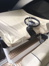 Lapse Of Reason 15 48-2013-Sunseeker-Portofino-08