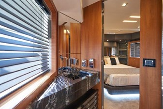 2021 Astondoa 655 Coupe 40 41