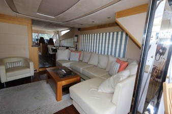 - 31 75-2015-Sunseeker-Yacht-31