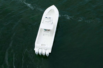 2017 Sea Vee 390Z Center Console 23 24