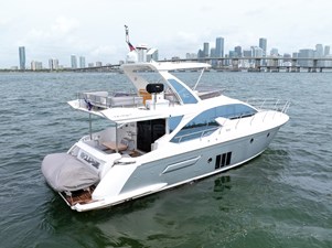 50 Flybridge 8 