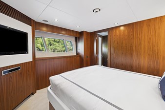 Seahorse 31 22_2011 112ft Sunseeker 34M Yacht SEAHORSE