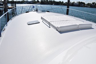 VENTURA 74 Bow Sunpad, New Bow Railing  