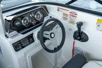 Bayliner DX2000 14 