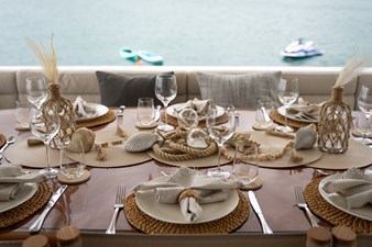 WW 22 Table Setting