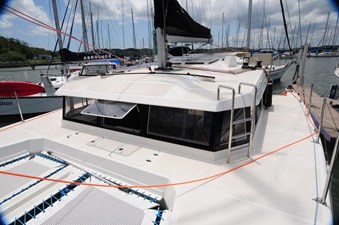 2023 Dolphin 380 10 