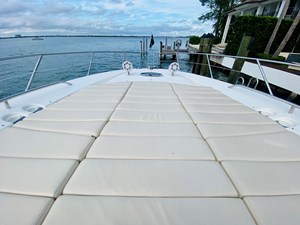 ESSENCE 10 11_2010 60ft Sunseeker Predator ESSENCE