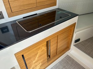 2024 NEW D28 CRUISER DE ANTONIO YACHTS 9 image00008 (Medium)