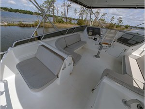 58 HATTERAS 1990 SPORTFISH 23 