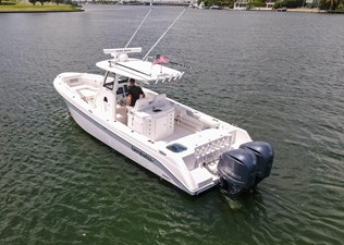2012 Everglades 325 Center Console 44 