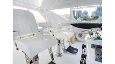 2007 Hatteras 64 Motor Yacht  45 