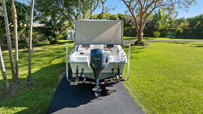 Sea Pro 240 Dual Console 33 HighRes-33 (Custom)