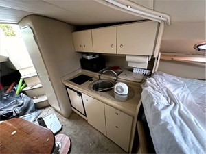 2003 Cruisers 3075 Express 43 