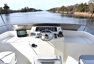 2001 Motor Yacht Sports Cat 44 30 