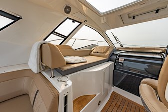 WATERVIEWS 8 Port Helm