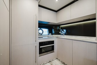 2021 Riva 76' Bahamas 86 