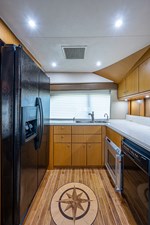 This Little Piggy  24 65_ocean_yacht_this_little_piggy_galley_5