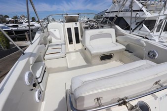 - 6 7_2006 24ft Stingray 240CS with Trailer
