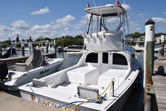 RAMPAGE 67 Dockside with covers on