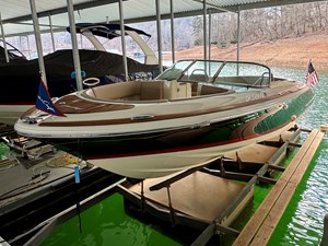 018 Chris-Craft Launch 27 Heritage Trim Edition Surf 8 
