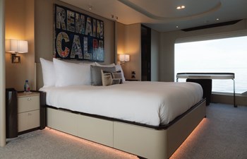 CARPE DIEM 49 Master Cabin