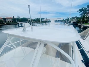 - 10 11_2008 39ft Intrepid 390 Sport Yacht