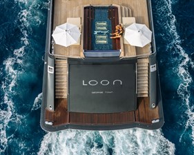 LOON 69 Loon 221' - Transom View