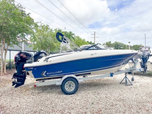 Bayliner VR4  0 