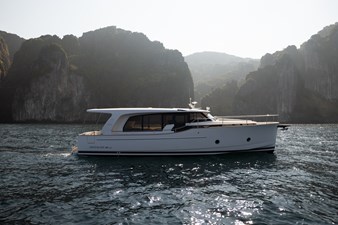 Greenline 40 Hybrid Yacht  12 