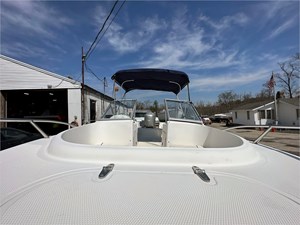2001 Sea Hunt Escape 200 10 