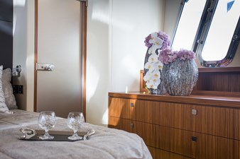 Mazarin 72 Flybridge 8 