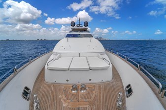 Azimut Grande 105 121 105' Azimut-107