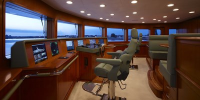 LADY CHRISTINE 11 