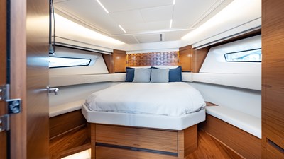 Lorax 50 2024 Tiara Yachts 48 LE