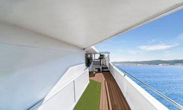  42 M STEEL  MOTOR YACHT 19 