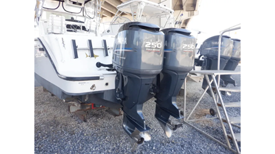 1999 Mako 293 Walkaround 6 