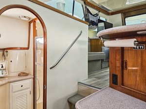 - 21 22_ 2001 38ft Mediterranean Convertible FRIDAYS 4 REEL 